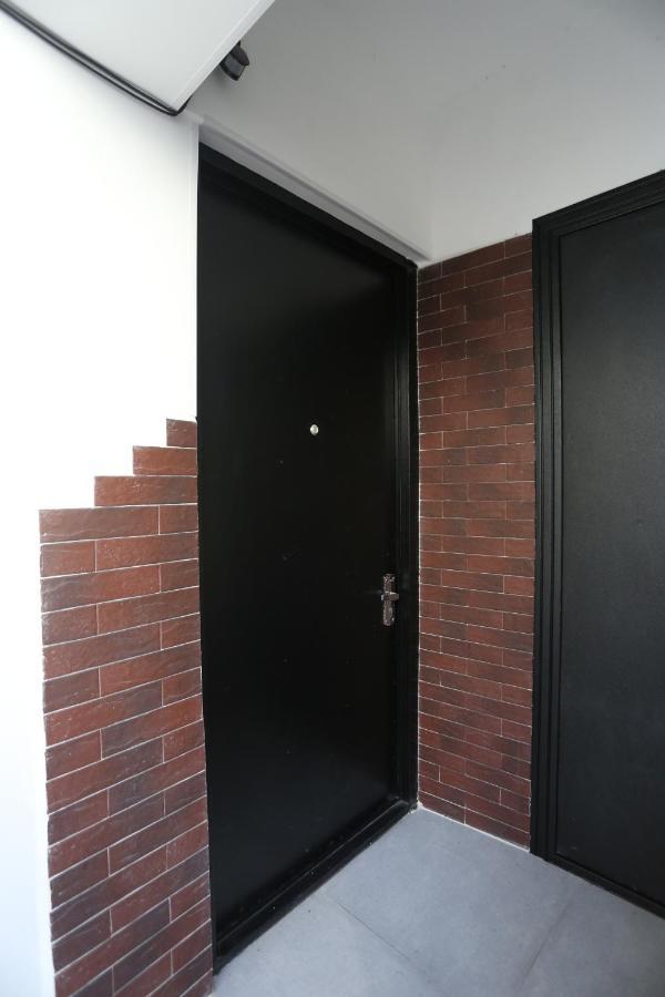 Piano Foyer Apartments At City Center Тбилиси Экстерьер фото
