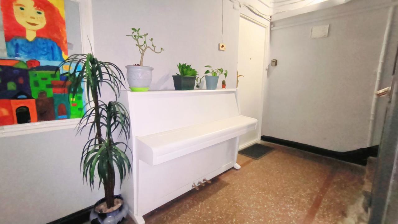 Piano Foyer Apartments At City Center Тбилиси Экстерьер фото